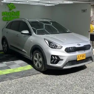 KIA NIRO EMOTION TP 1.6CC 2020: imagen 3