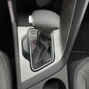 KIA NIRO EMOTION TP 1.6CC 2020: imagen 14
