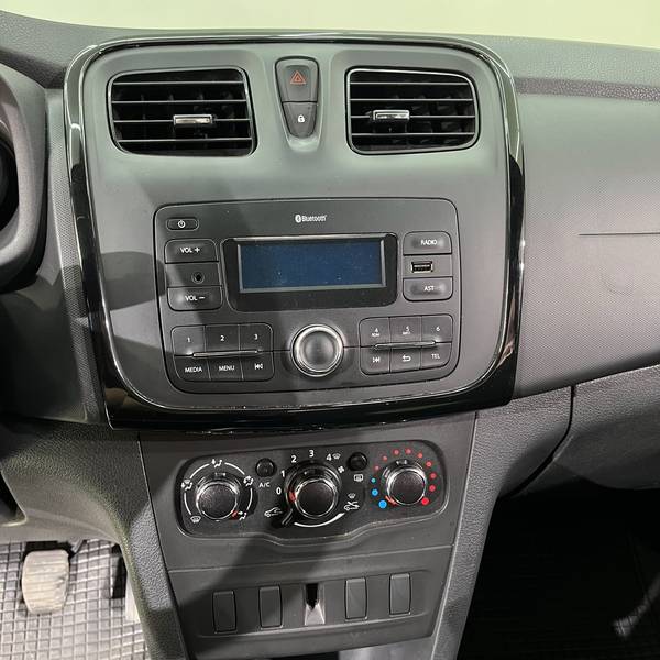 RENAULT SANDERO LIFE MT 1.6CC 2022