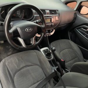 KIA RIO SPICE 1.2 MT 1.2CC 2015: imagen 15