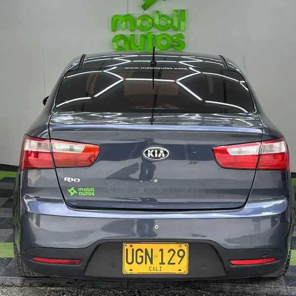 KIA RIO SPICE 1.2 MT 1.2CC 2015